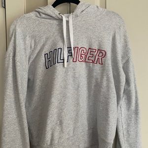 Tommy Hilfiger cropped hoodie- worn once